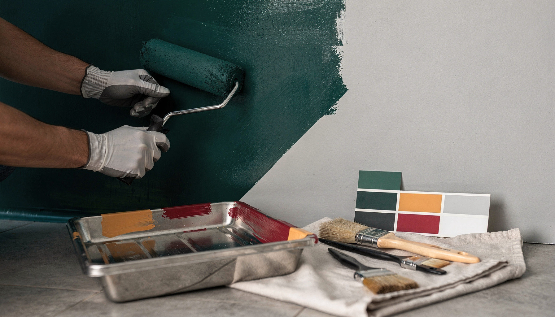 فني دهانات محترف بجده — painter painting contractor website built with WebZum AI website creator